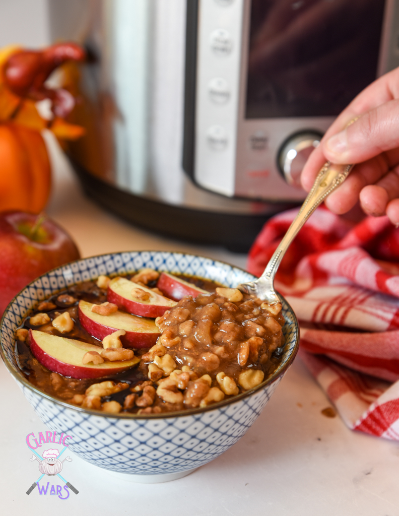 close up of apple pie oatmeal.